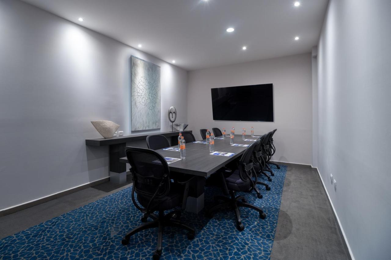 Holiday Inn Express Hotel & Suites Hermosillo By Ihg Buitenkant foto
